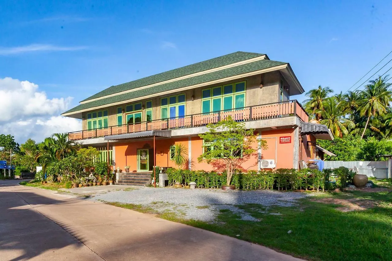 Tonmai Suites Ko Lanta Konukevi