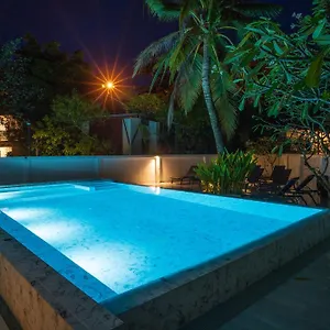 Ton Sai Tropical Island Hotel Ko Phi Phi