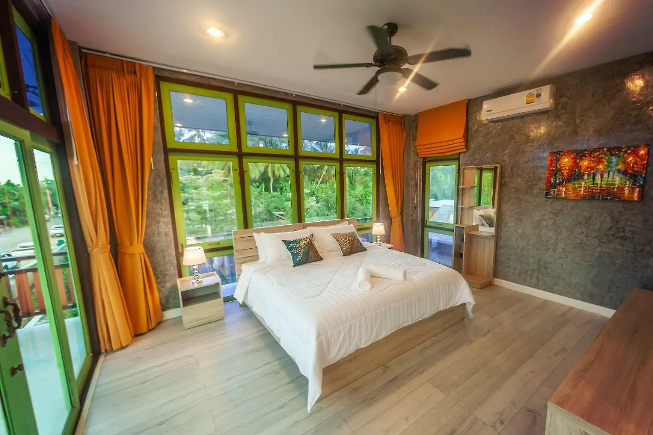** Gasthuis Tonmai Suites Ko Lanta Thailand